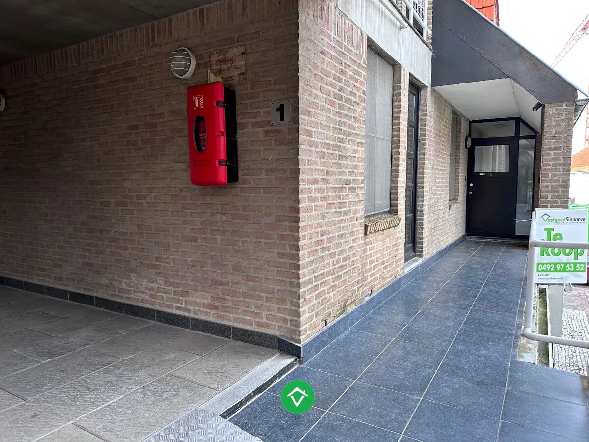 Appartement met 2 slaapkamers en terras in centrum Koekelare 