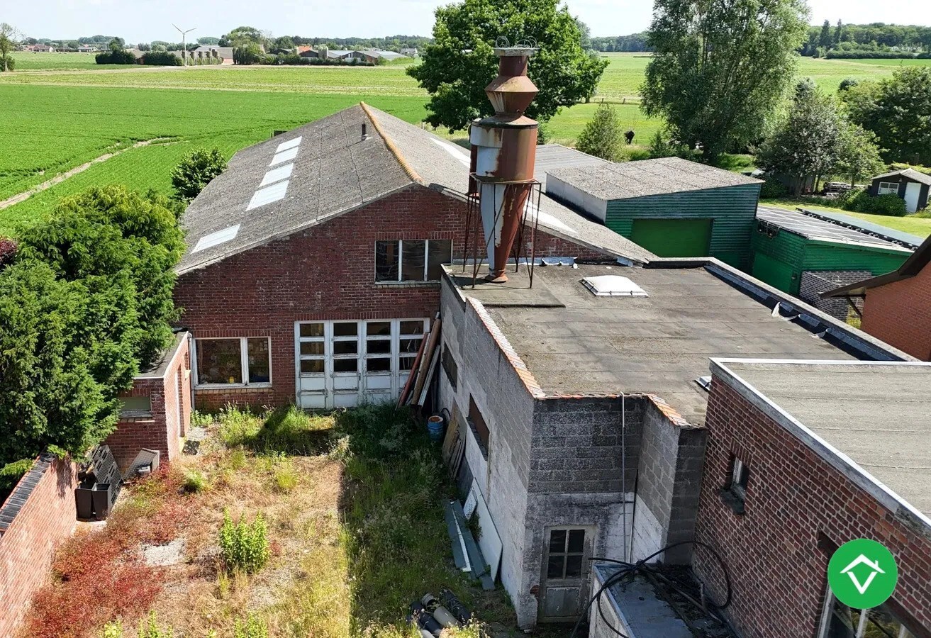 Ruime open bebouwing met 3 slaapkamers op groot perceel in Koekelare 