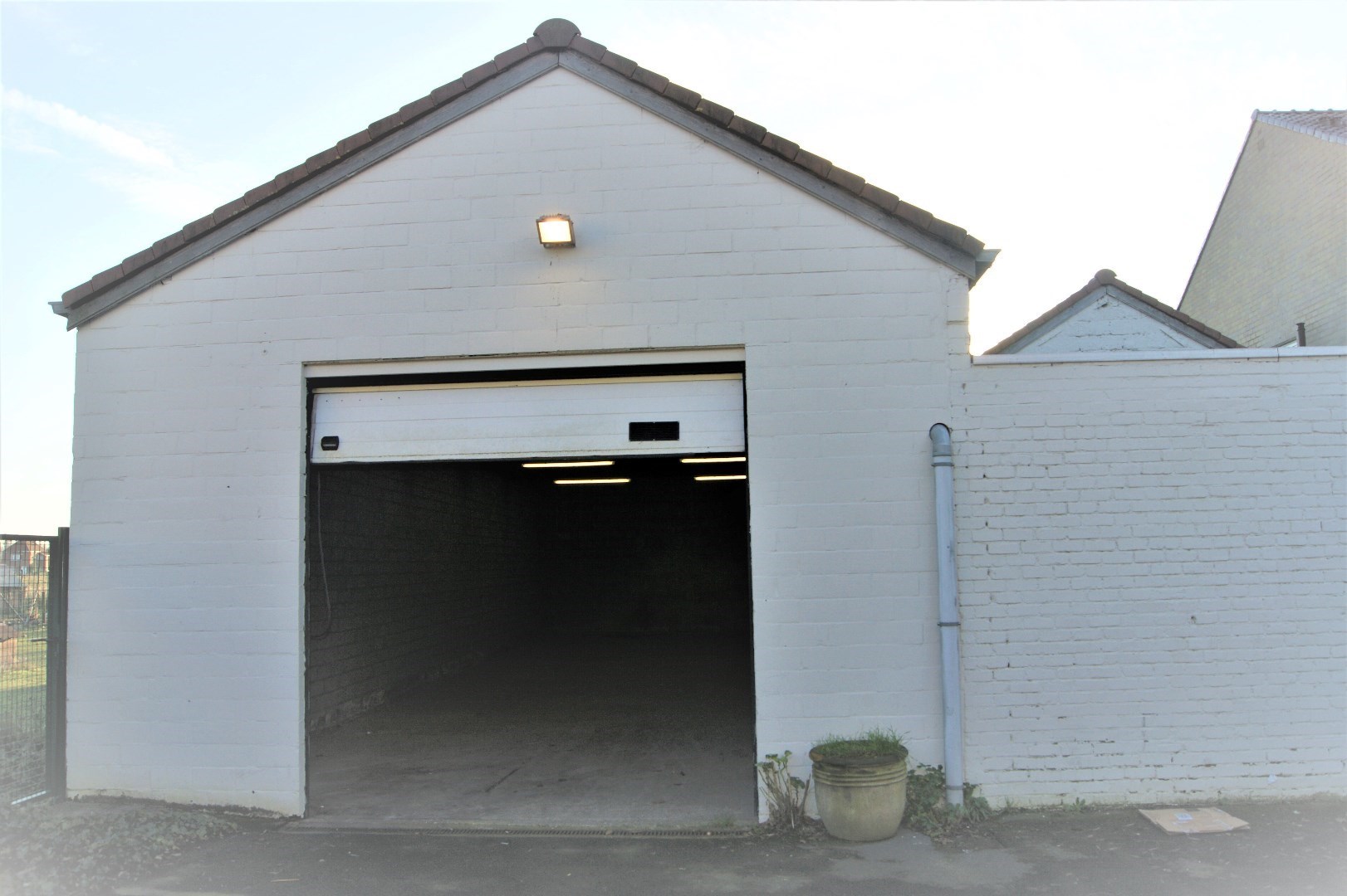 Opslagruimte/loods (465 m&#178;), Zedelgem 