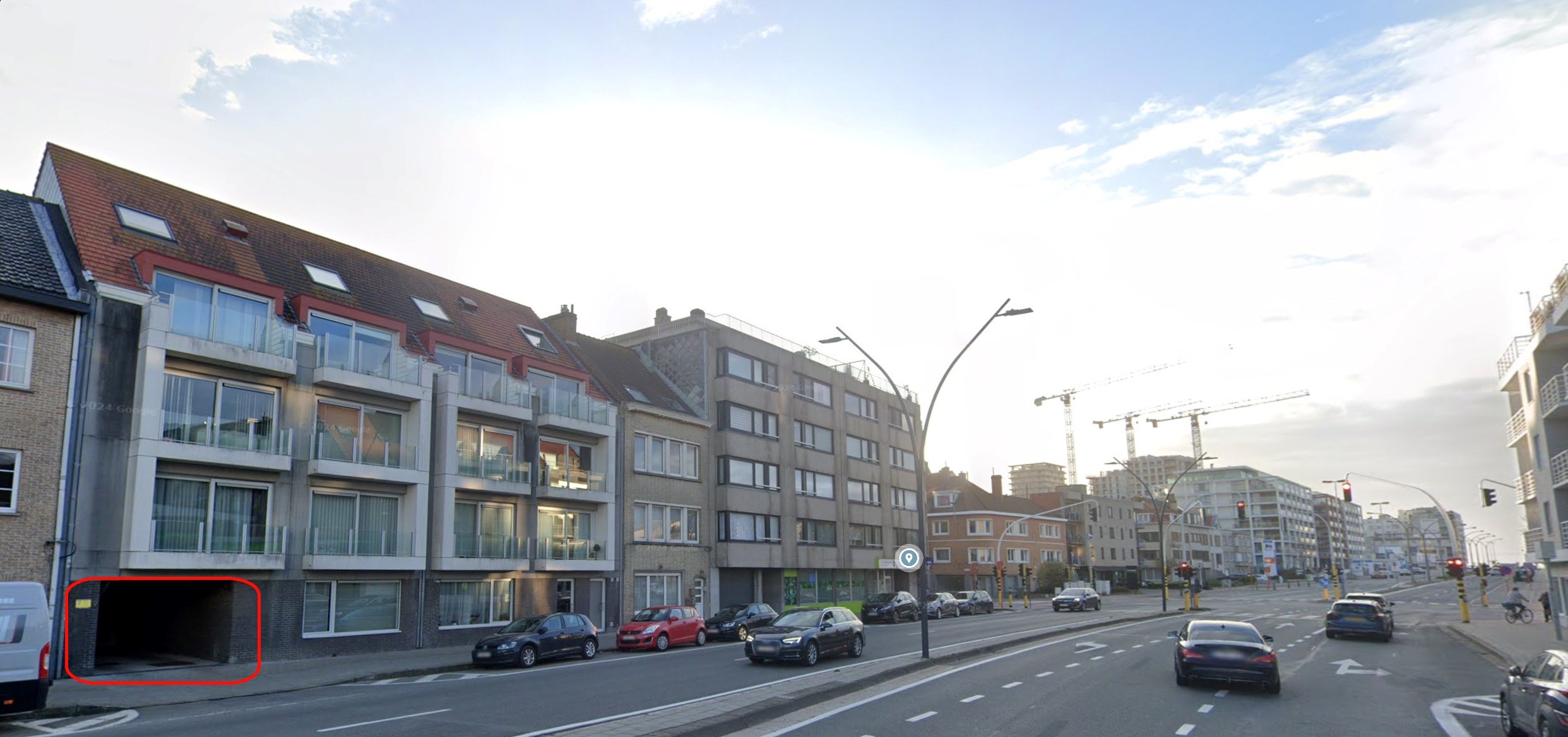 Gesloten garagebox nabij het zwembad van Oostende 