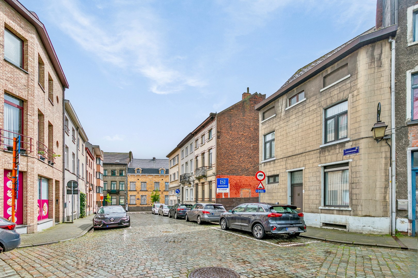 Te renoveren woning met veel potentieel te koop centrum Halle 