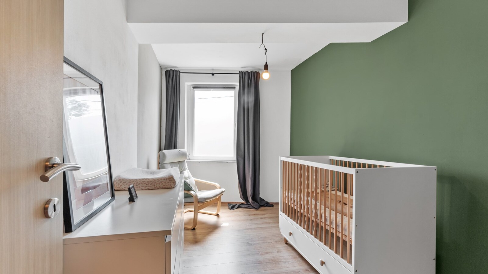 EZEMAAL - instapklare woning 5 slks 