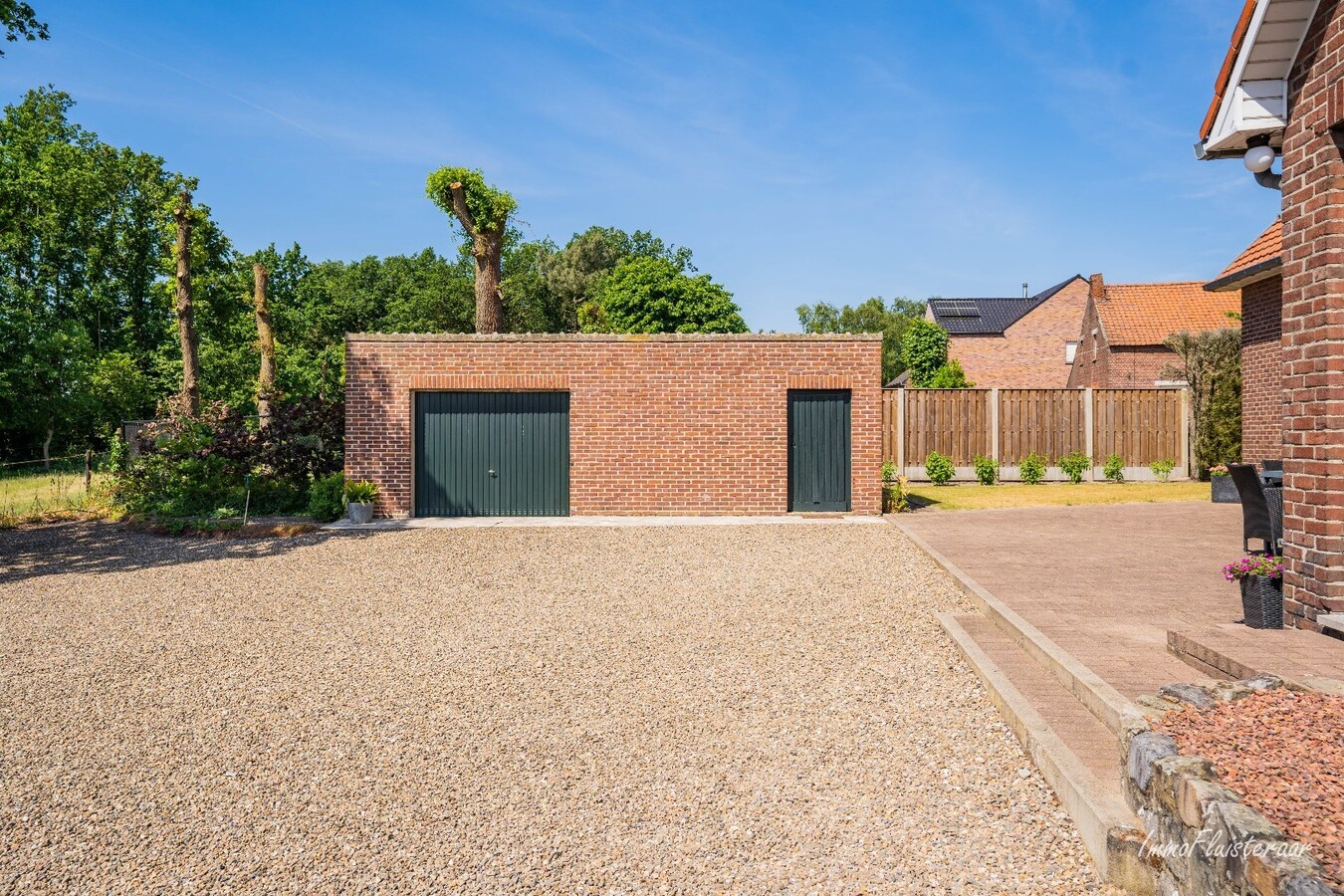 Charmante woning met stal en grond op ca. 1,63 ha te Opglabbeek (Oudsbergen) 
