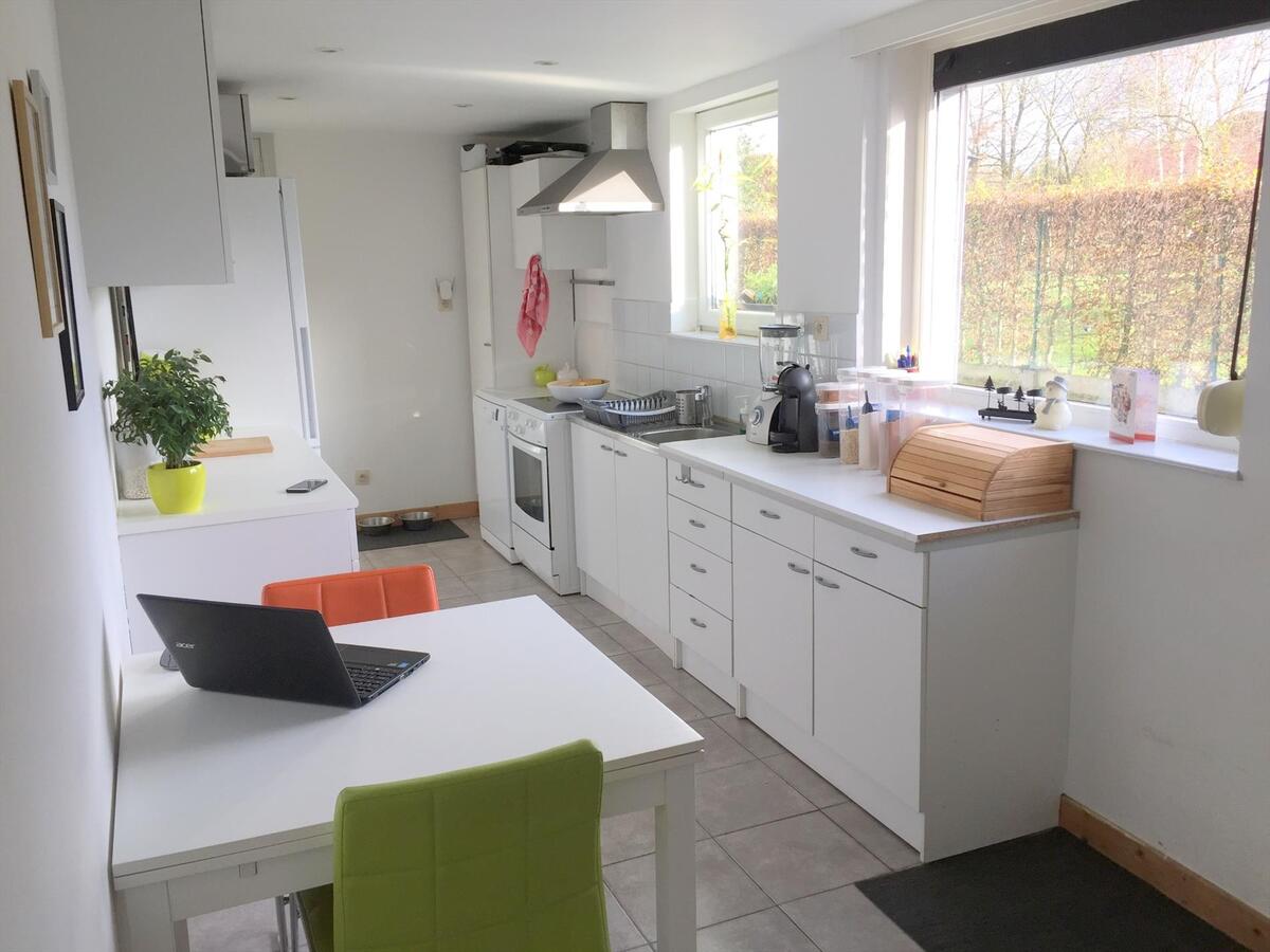 Woning met 3 slaapkamers en tuin te Lovendegem! 