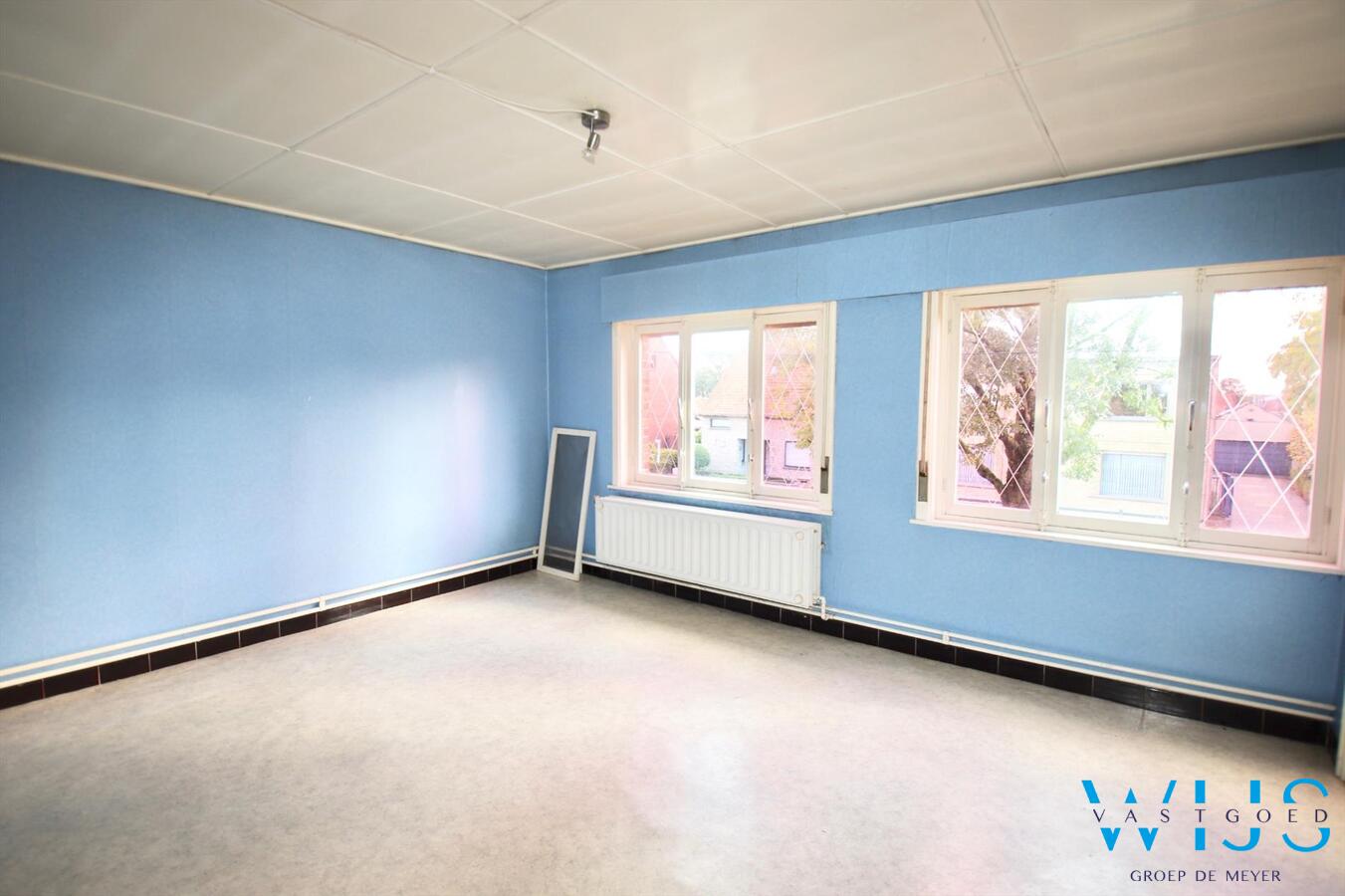 Te renoveren woonhuis op een mooi perceel van 870m&#178; te ERTVELDE! 