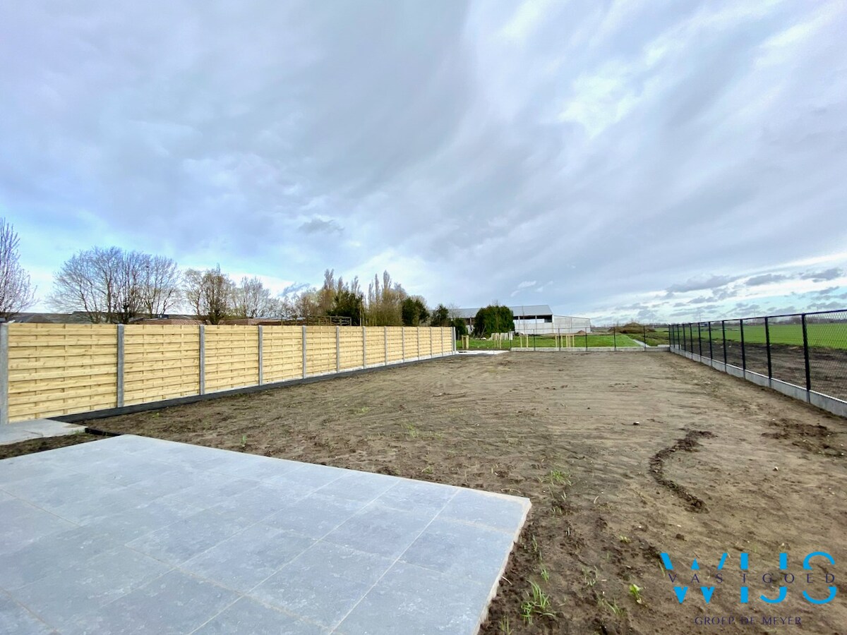 Zeer ruime nieuwbouw op 510m&#178; te ASSENEDE/BASSEVELDE! 