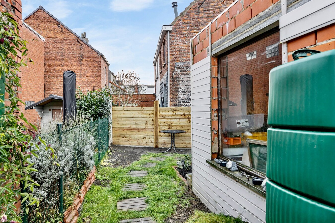 3-slpk woning met tuin in centrum Lokeren 