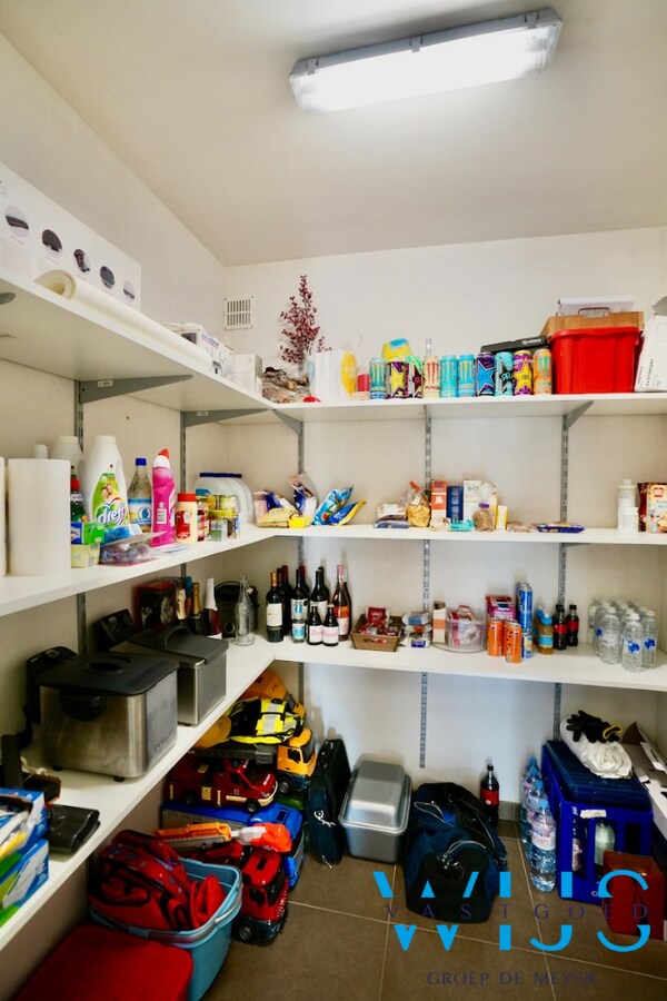 Schitterende gezinswoning op 835 m&#178; te Knesselare 