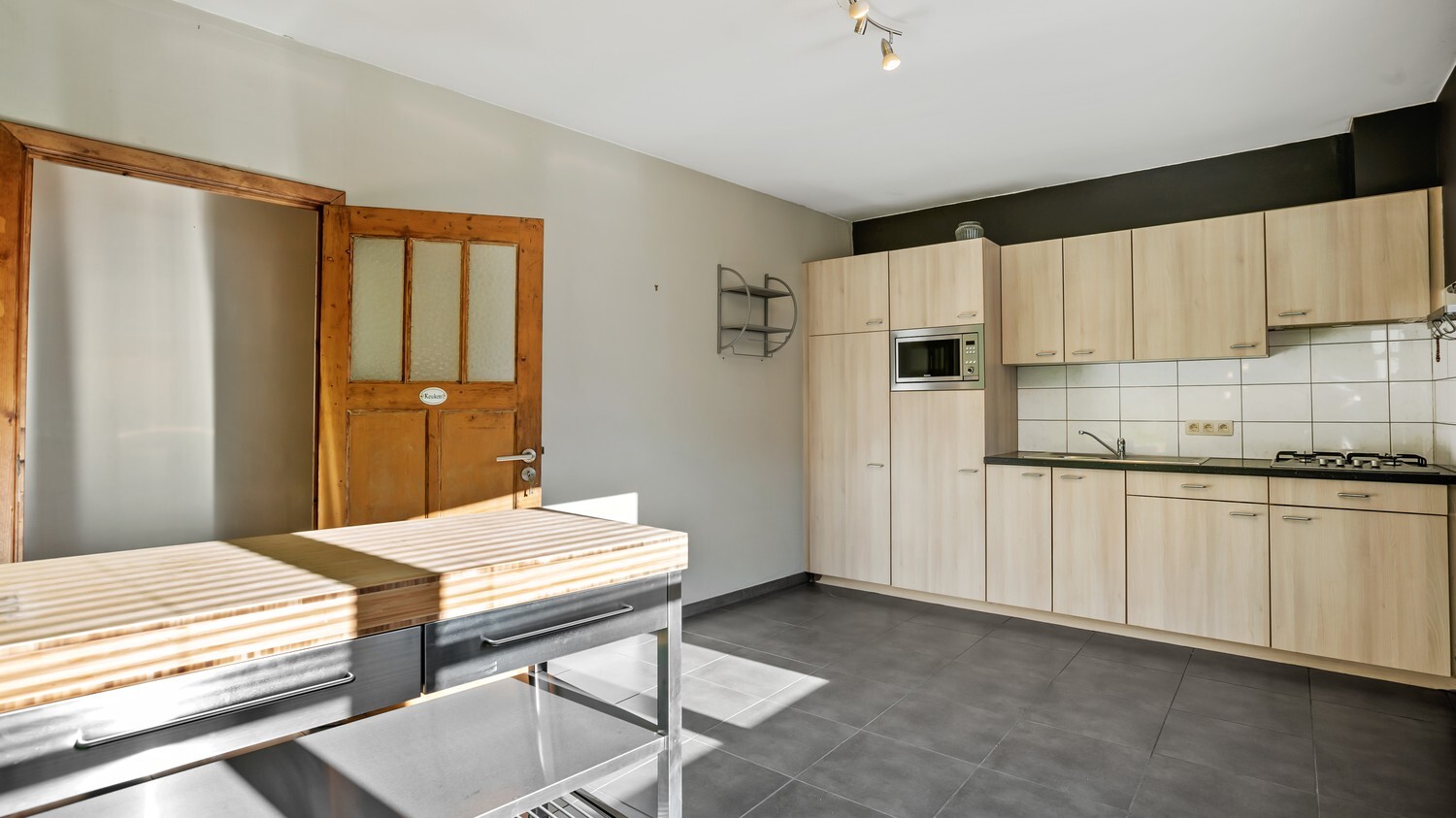 Ruim appartement in het bruisende Bilzen 