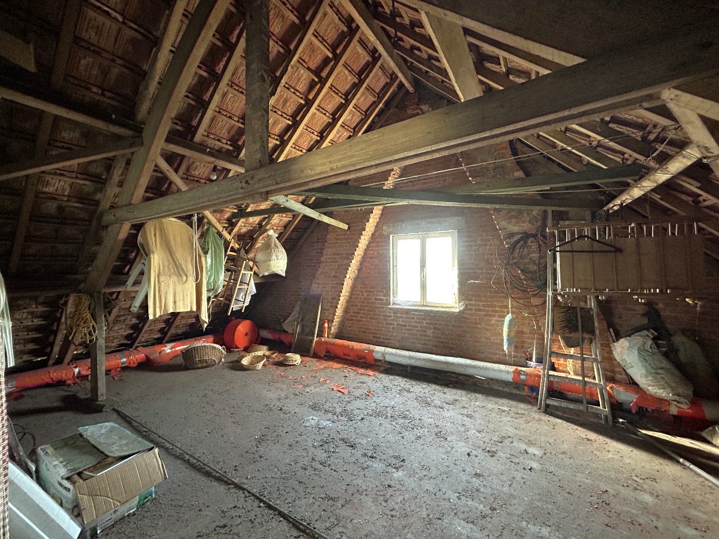 Te renoveren woning met landelijke ligging in Geel 