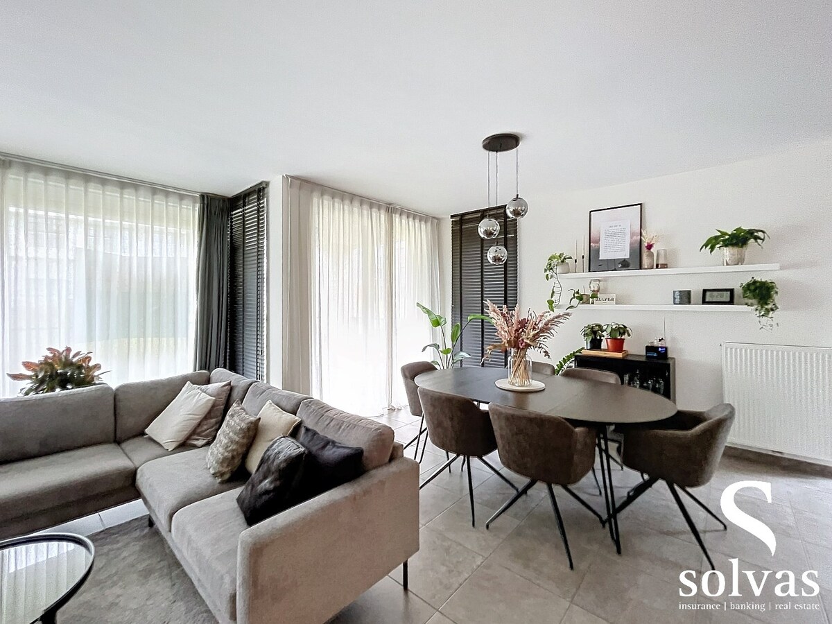 Gelijkvloersappartement met zicht over groenomgeving 