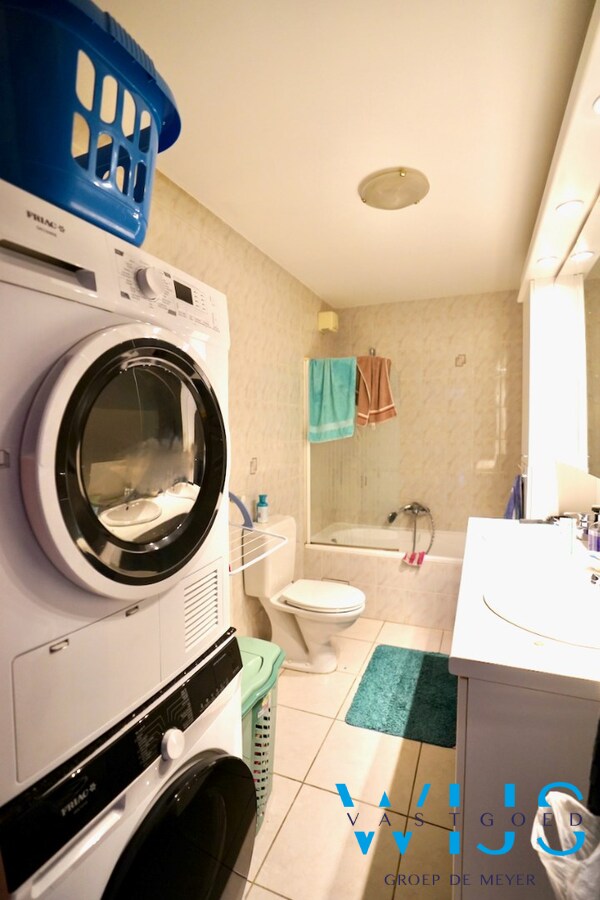 Gelijkvloers appartement met 2 slaapkamers te Evergem ! 