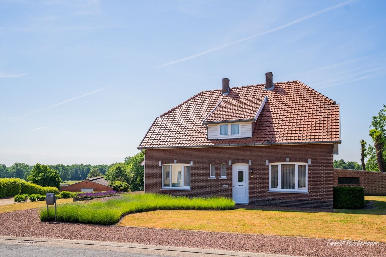 Charming house with stable and land of approximately 1.63 hectares in Opglabbeek (Oudsbergen) 