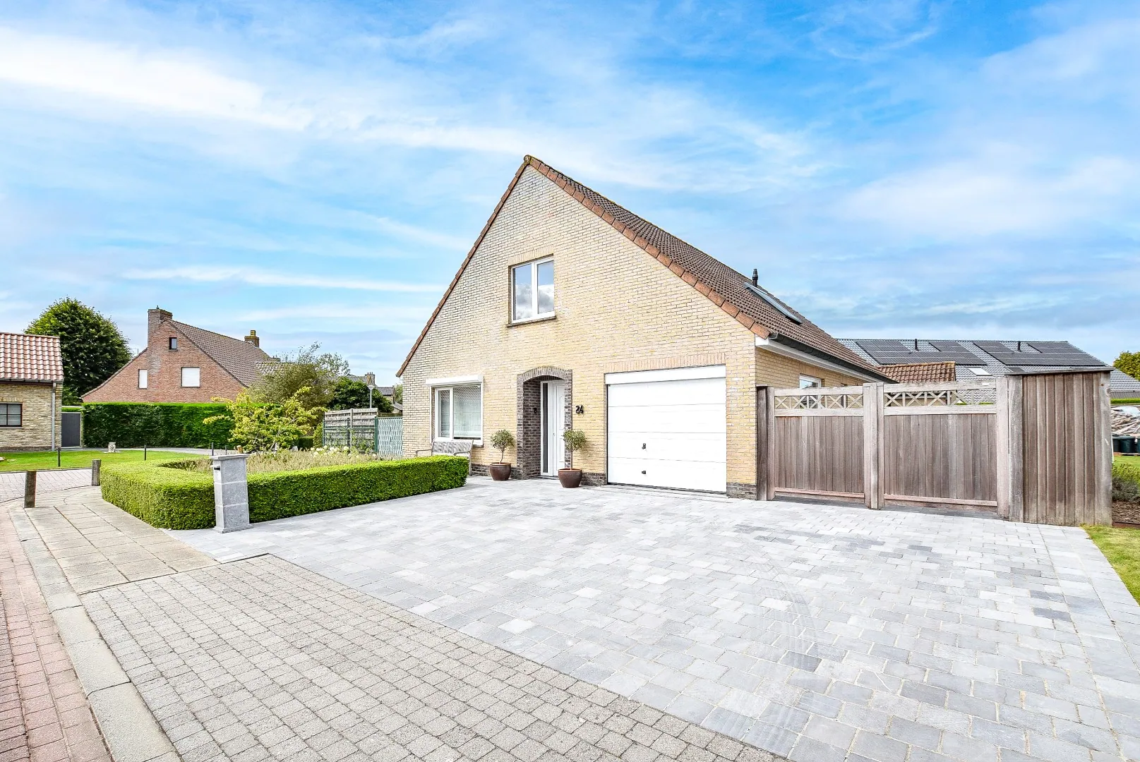 Ruime energiezuinige alleenstaande villa op 512 m².
