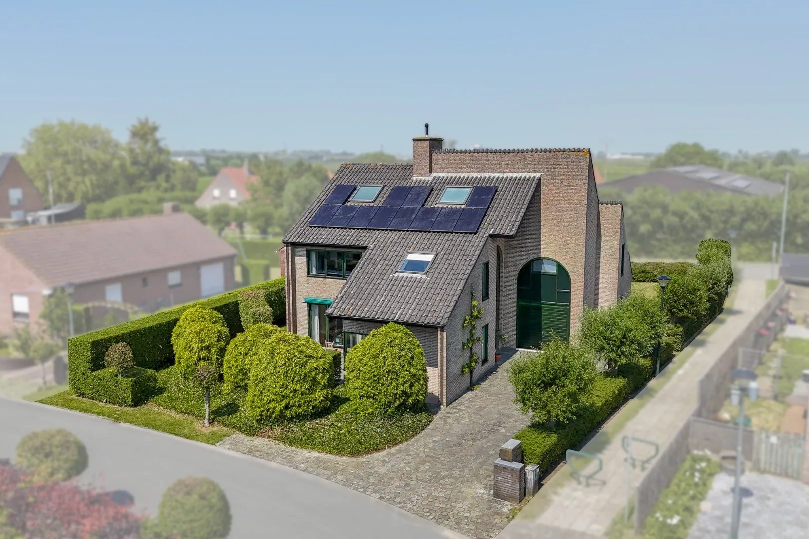 Ruime alleenstaande woning op 754 m² in rustige woonwijk