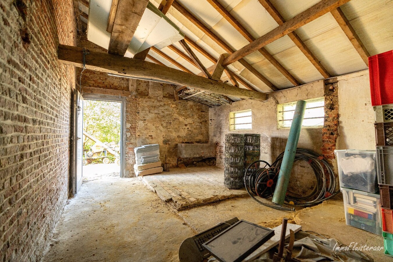 Charmante hoeve met stallen op ca. 8.000 m2  te Heist-op-den-Berg (Mogelijkheid tot aankoop extra ca. 2,7 ha weiland) 
