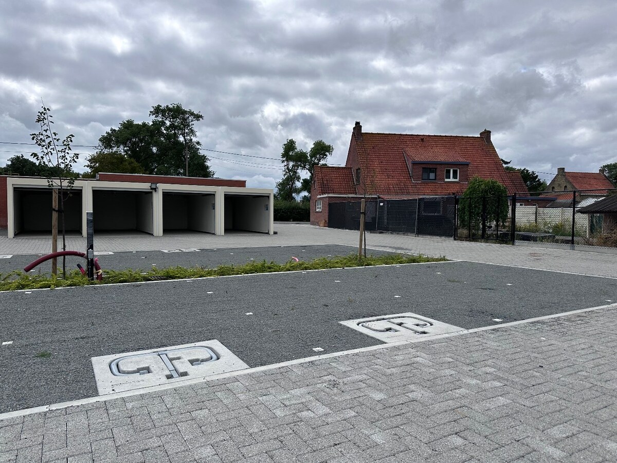Nieuwbouwappartement met 2 slaapkamers en autostandplaats te Diksmuide 
