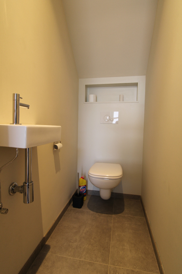 Prachtig gerenoveerde woning met 3 slaapkamers aan het Geitepark in centrum Roeselare 