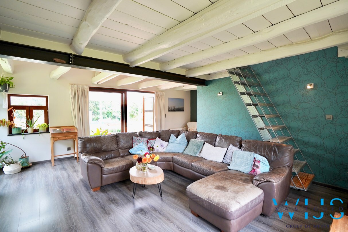 Idyllisch gelegen hoeve op 6.802 m&#178; te ASSENEDE ! 