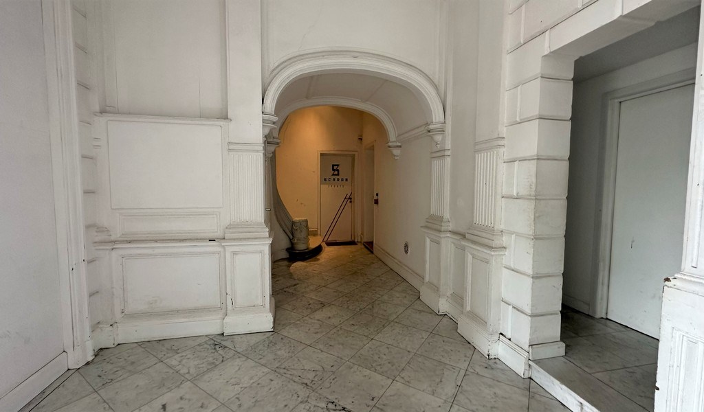 Stijlvol kantoor te huur in herenhuis aan Coupure in Gent