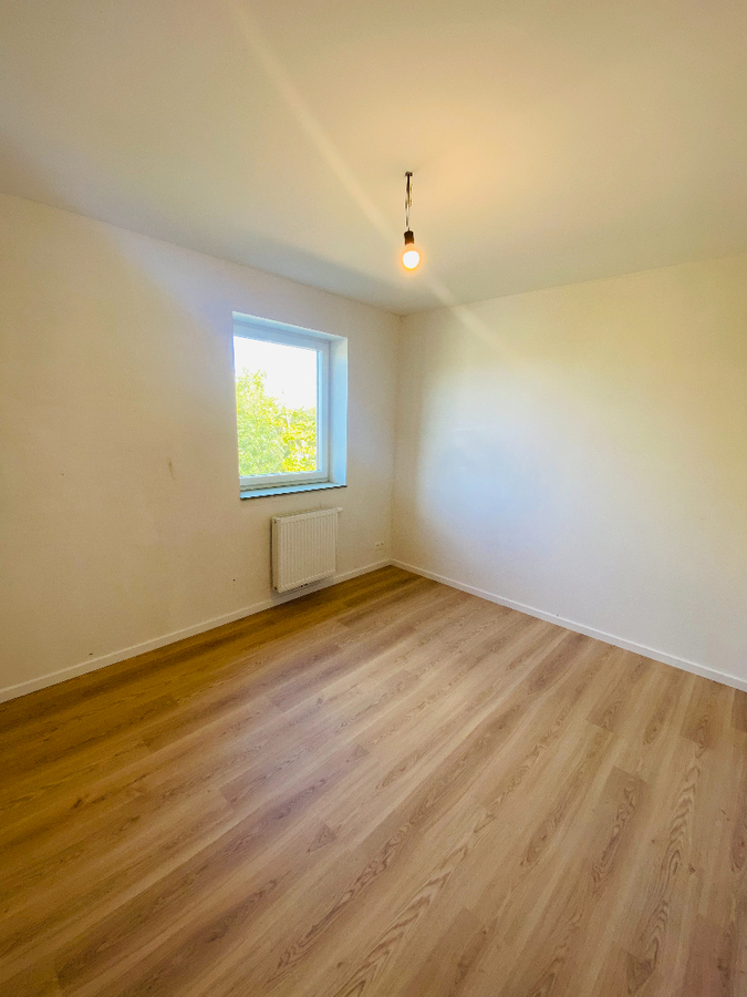 Nieuwbouwwoning met 3 slaapkamers te Eernegem 