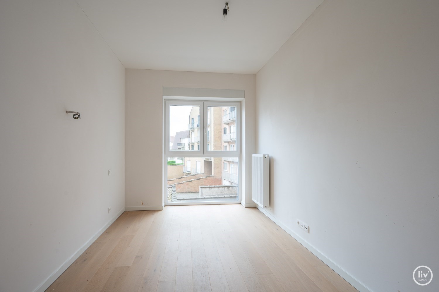 Nieuwbouw-duplex op de gelijkvloerse &amp; eerste verdieping&#160; gelegen te Lentelaan in&#160; Duinbergen met zongerichte terrassen. 