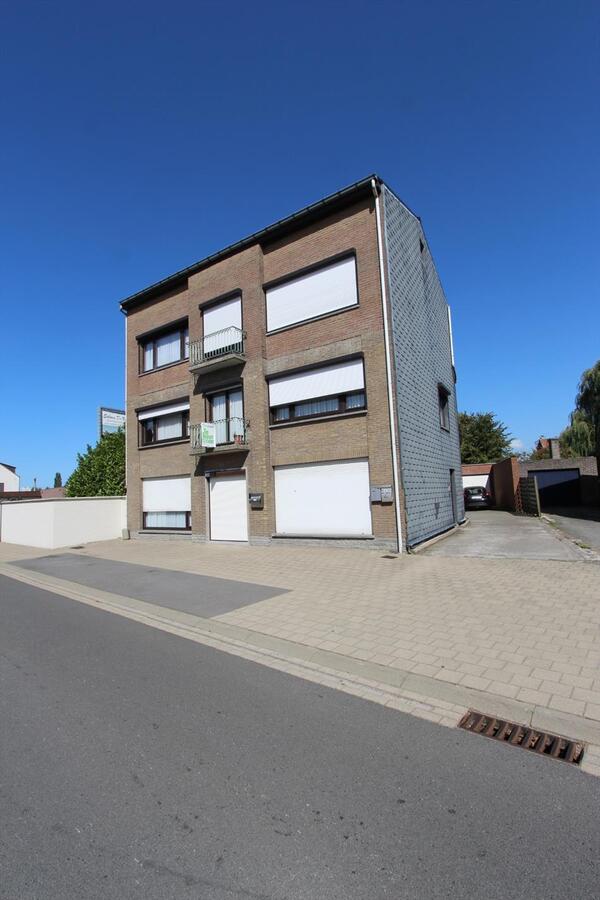 Appartement met 2 slaapkamers en garage te Ichtegem 