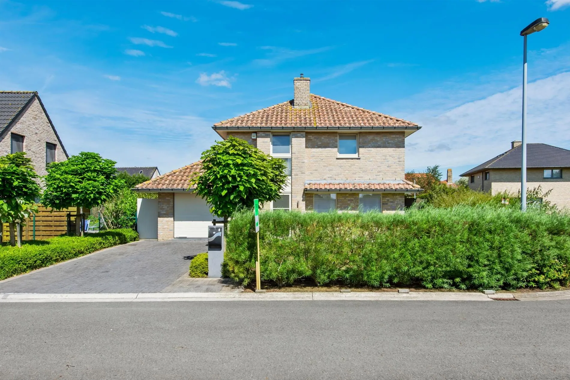 Recente villa (2003) in kindvriendelijke omgeving op 553 m² te Diksmuide