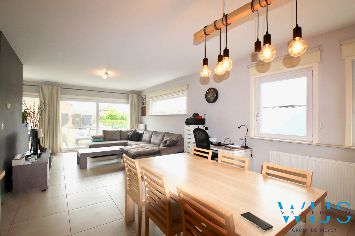 Instapklaar woonhuis met 3 slaapkamers &amp; tuin te ERTVELDE ! 