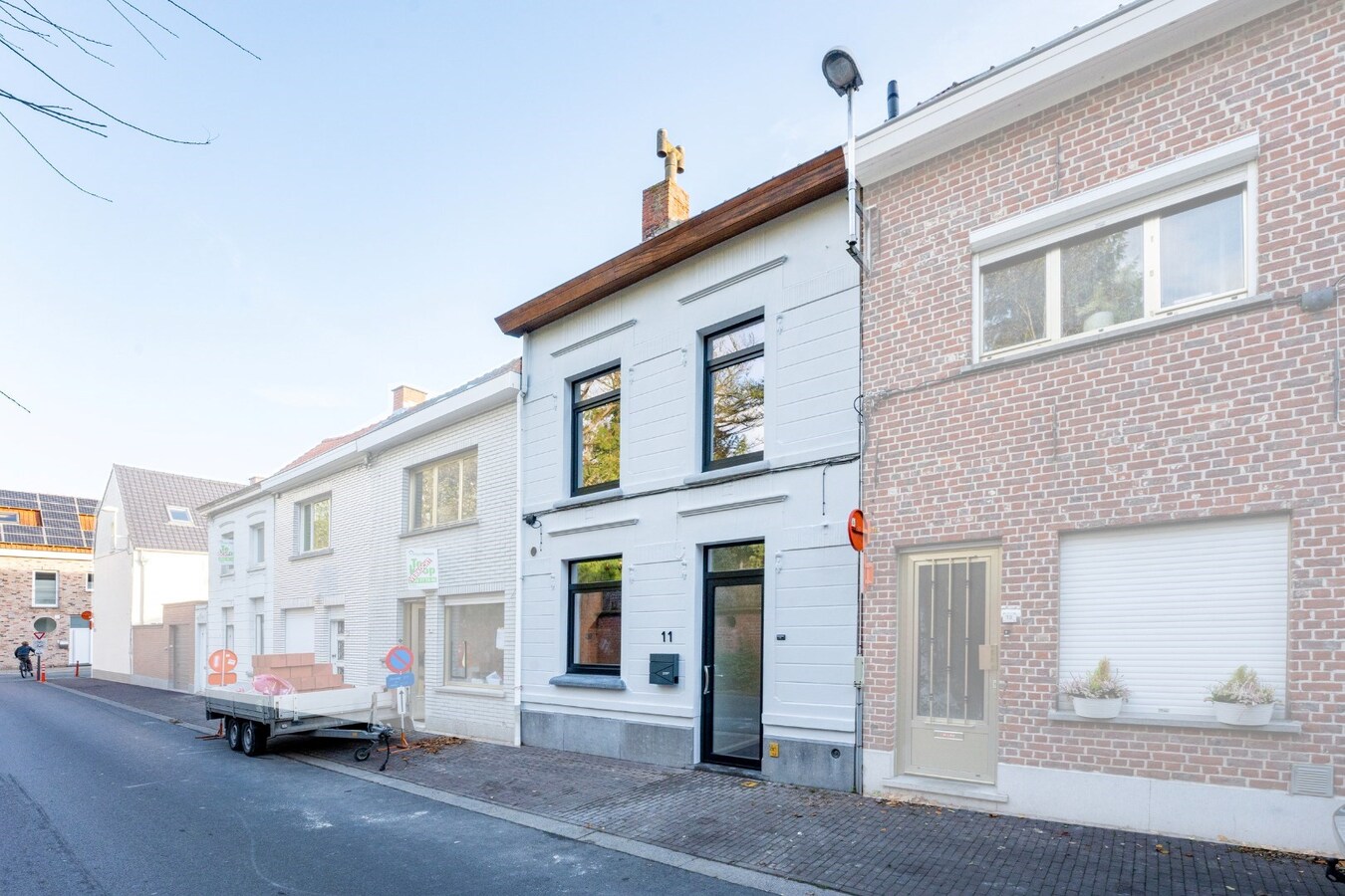 Prachtig afgewerkte woning met 3 volwaardige slaapkamers in centrum Roeselare! 