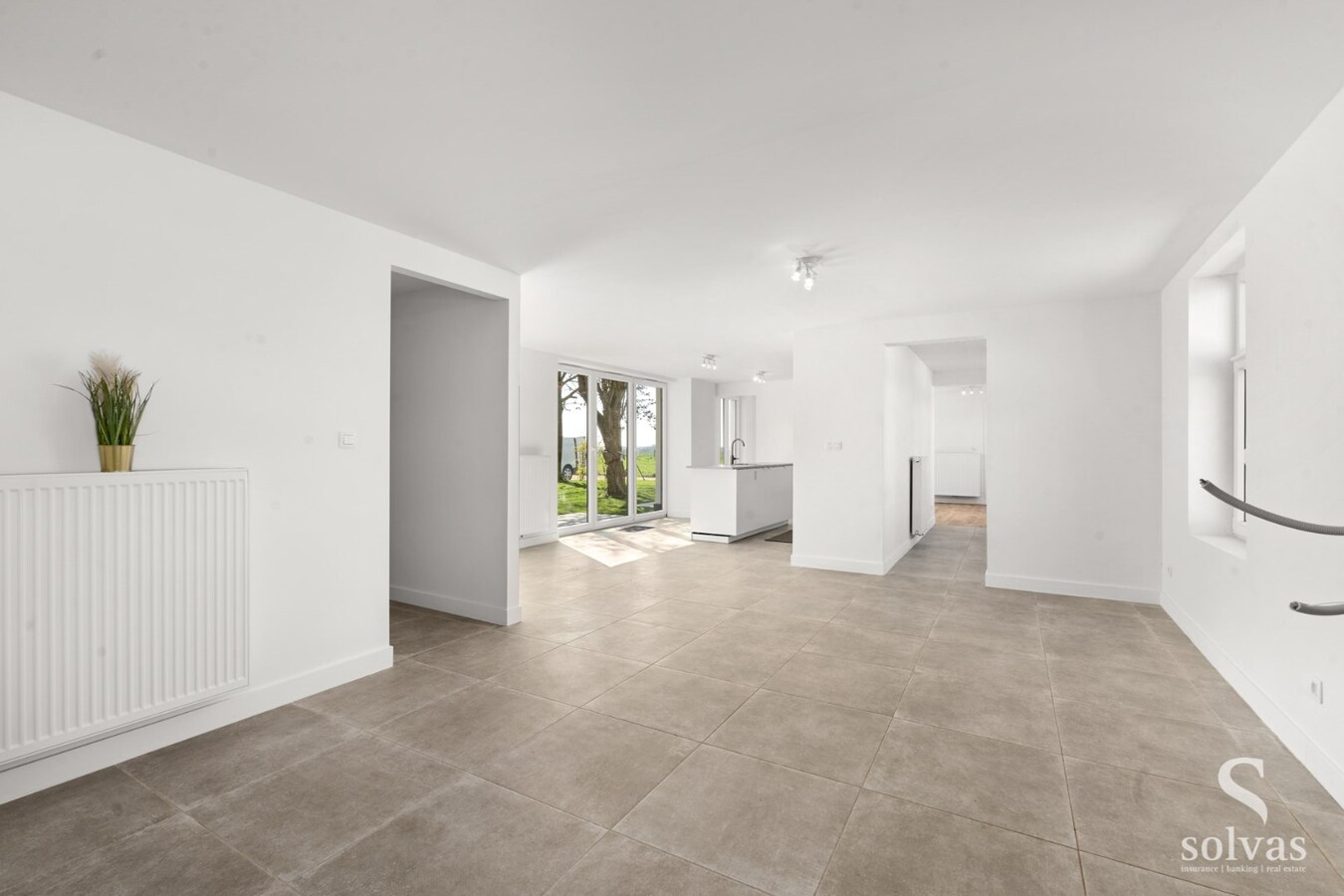 Moderne woning, gerenoveerd, nabij centrum Zomergem 