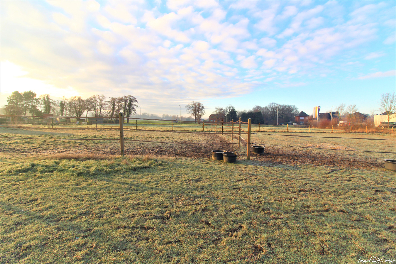 IN OPTIE - Charmante woning met paardenaccommodatie en weiland op ca. 1ha te Kampenhout (Vlaams-Brabant) 