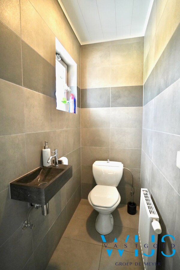 Bungalow met 2 slaapkamers op TOPlocatie ! 