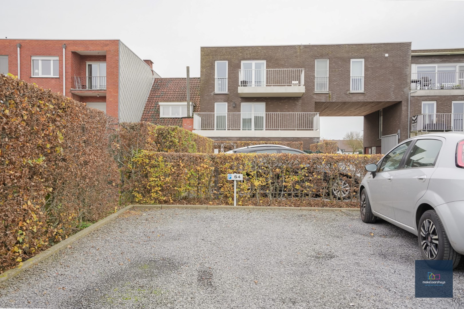 1-slaapkamerappartement met terras en staanplaats te Zwijnaarde 