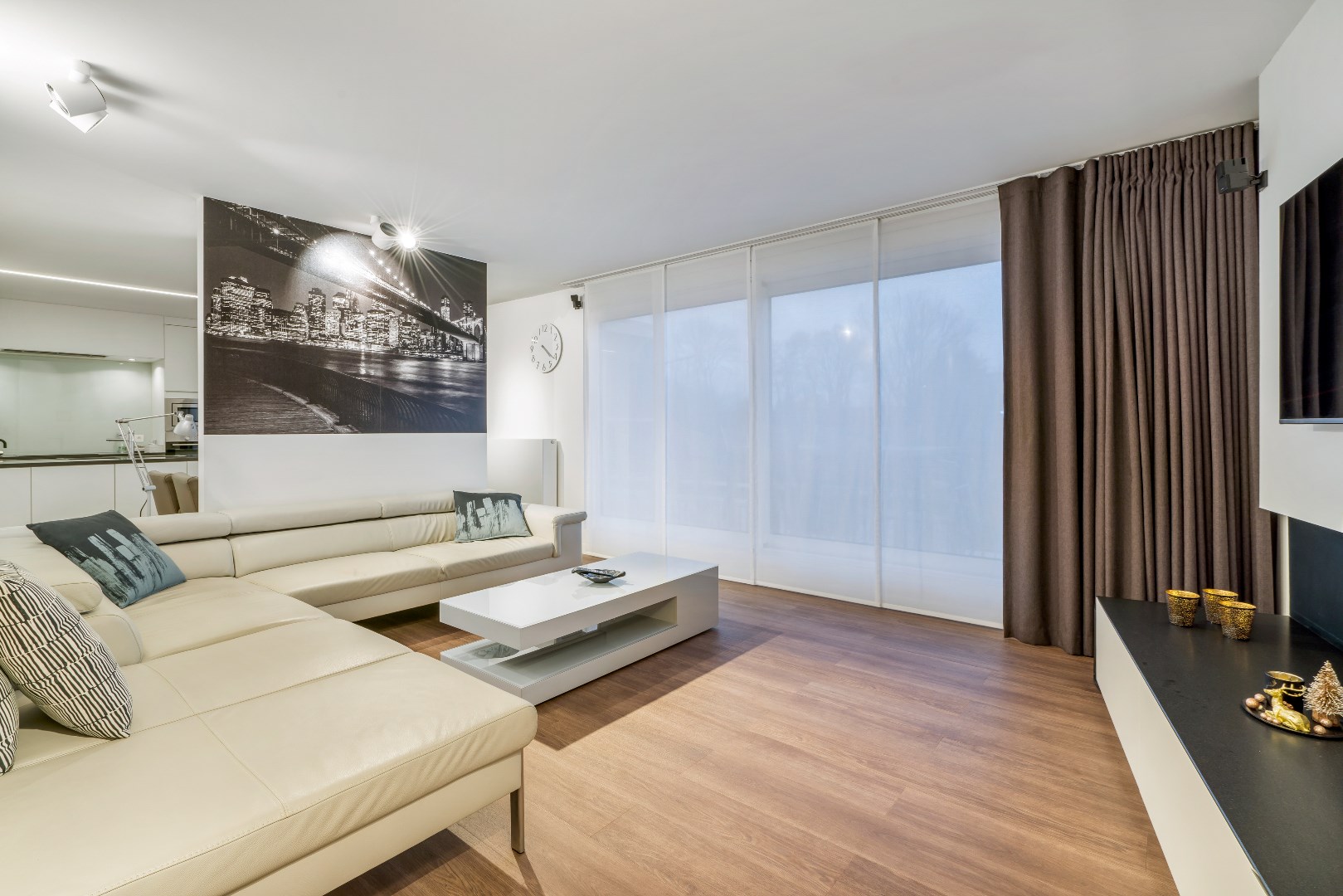 Luxe appartement, 164 m&#178;, zonneterras(sen), Torhout 