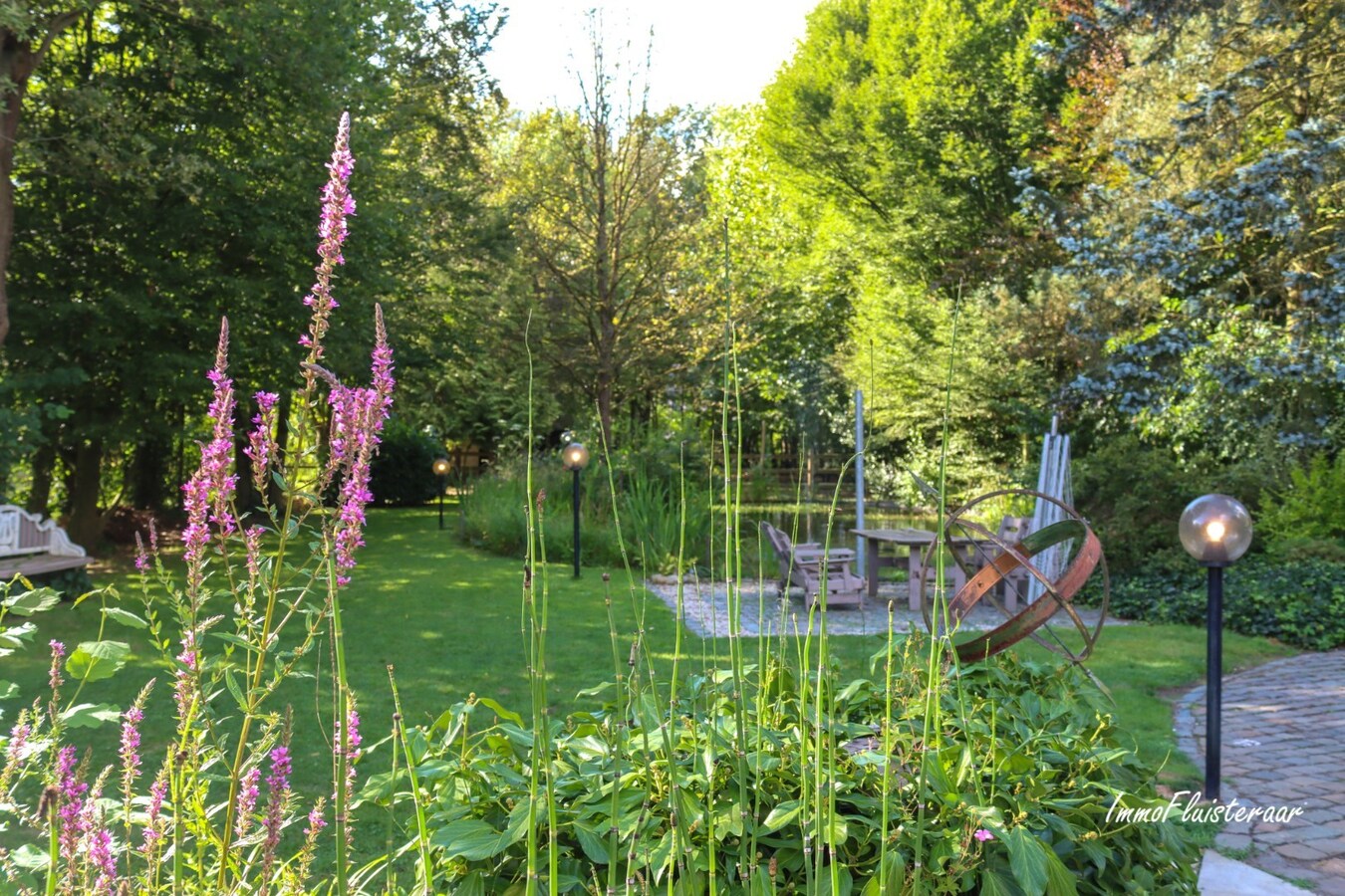 Maison pr&#234;te &#224; emm&#233;nager avec jardin idyllique sur un terrain de 28 ares &#224; Hasselt 