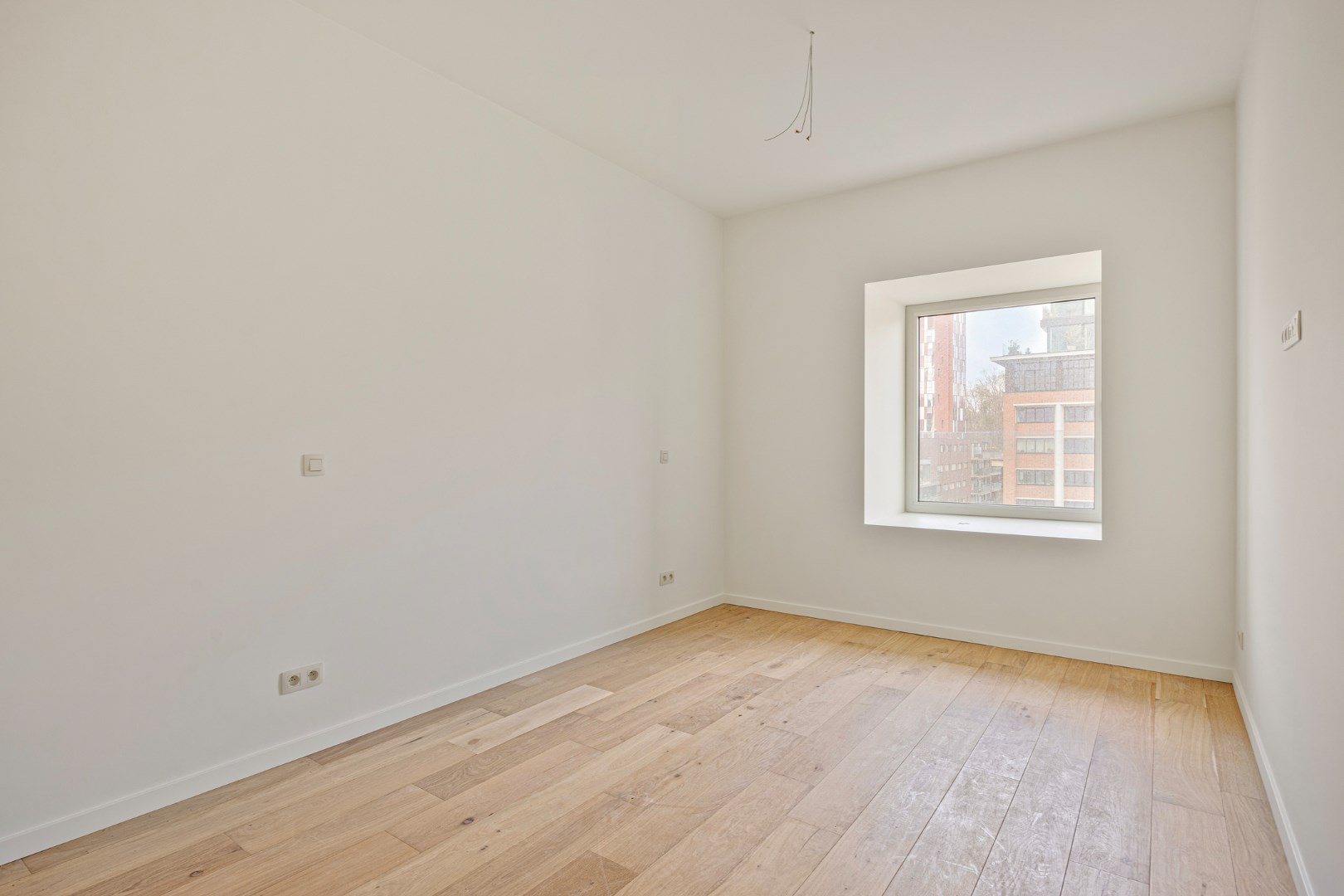 Nieuwbouwappartement met 2 slaapkamers, ruim terras en autostaanplaats - EPC  A - bewoonbare opp. 99 m&#178; 