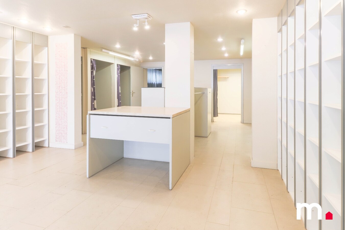 Ruim &amp; energiezuinig  handelspand  van 130m2 op commerci&#235;le ligging! 