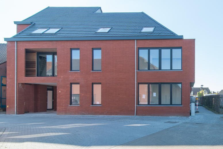 Rustig gelegen nieuwbouwappartement met 2 slaapkamers te Koekelare 