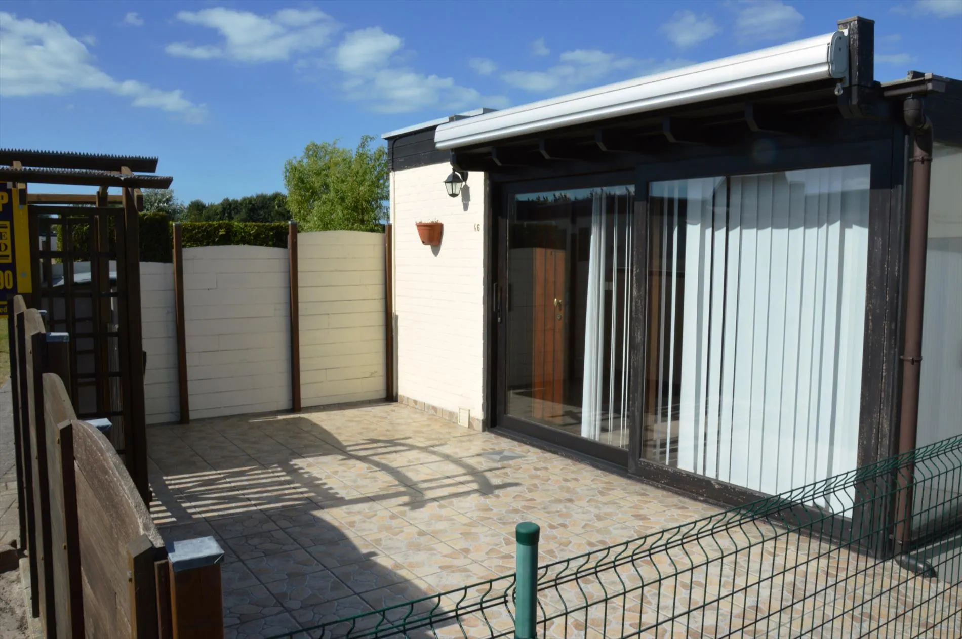 Vakantiewoning met zuidgericht terras gelegen in Westende-Dorp