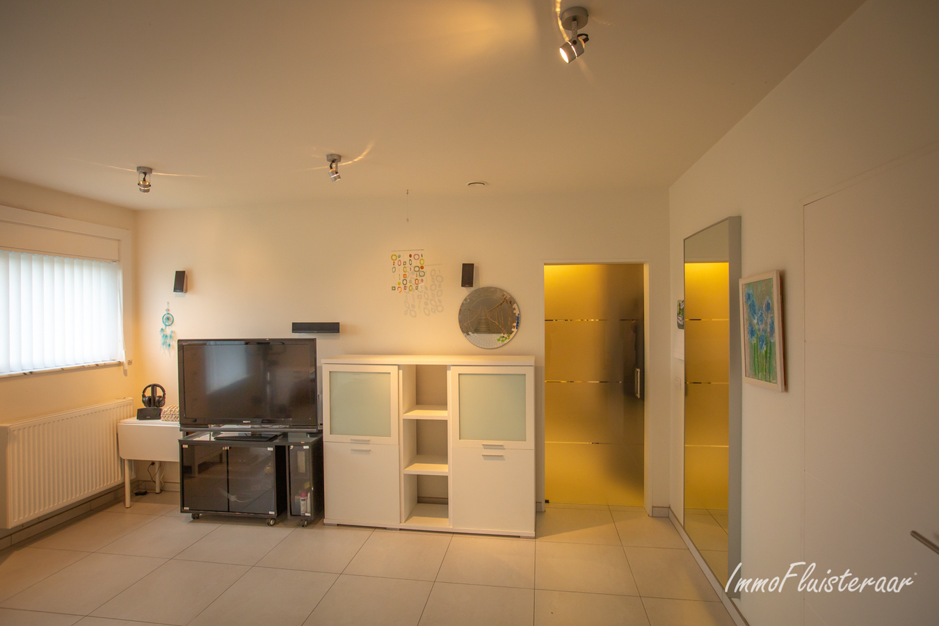 Instapklare moderne bungalowwoning met loods en aanpalende weilanden op 6929m&#178;. 