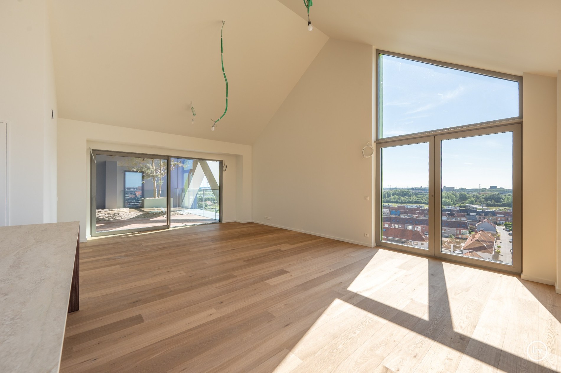 Journ&#233;e portes ouvertes Vendredi 01/08 entre 14h et 18h (Maes et Boerenboomplein) : Appartement de 3 pi&#232;ces bien situ&#233; &#224; Res. Hoost 