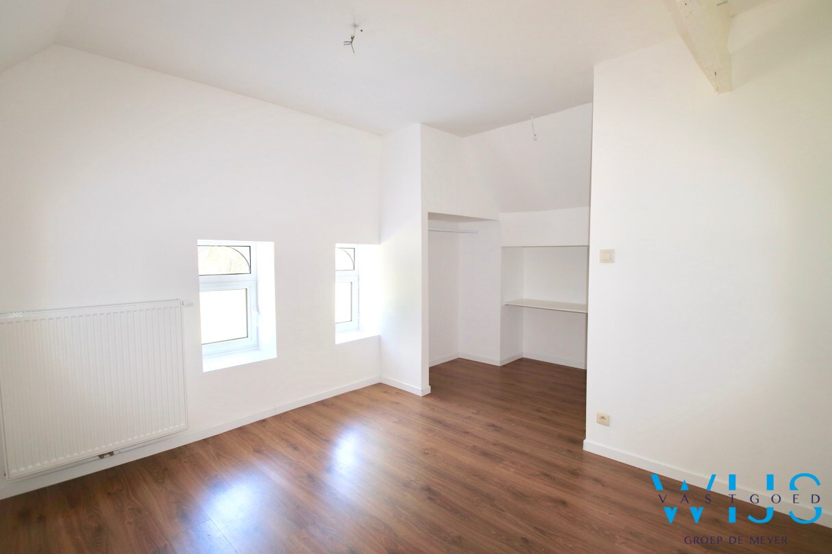 Landelijk gelegen huis met 3 slaapkamers te Bassevelde ! 
