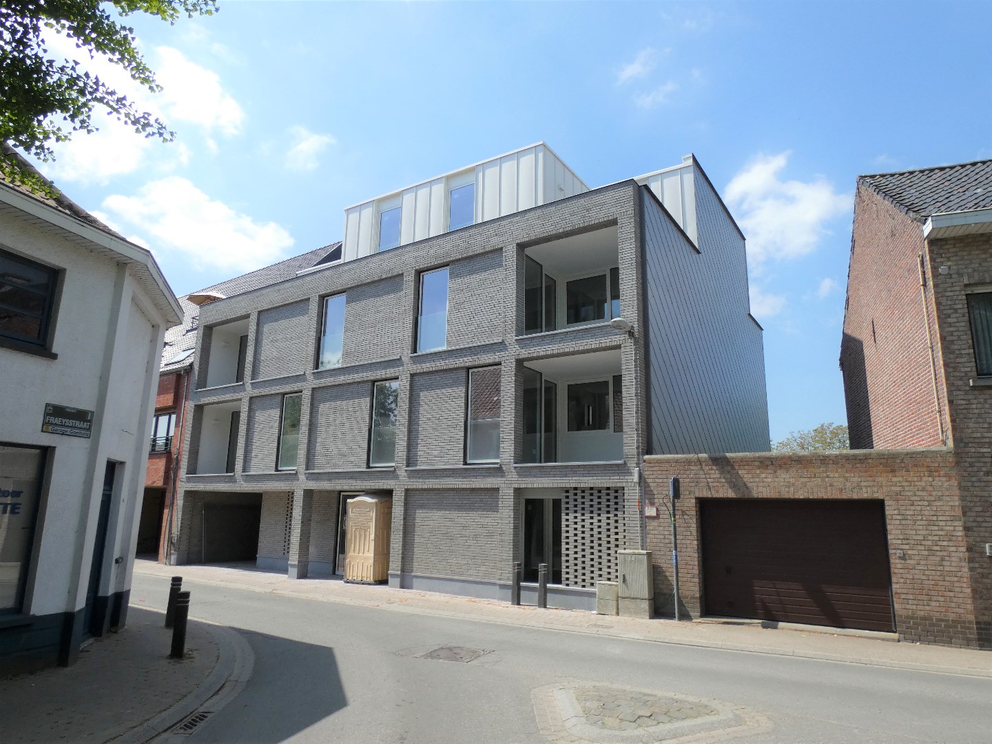 Nieuwbouw appartement, 2 slpk, tuin/zonneterras, centrum Torhout 