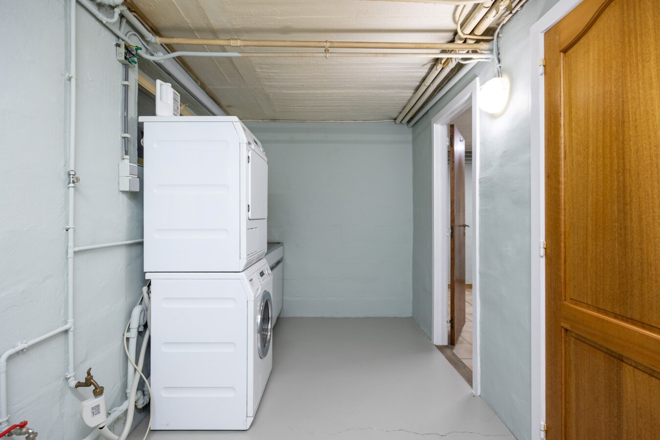 Ruime HOB met 3 slpk en garage te Molenveld Edegem! 