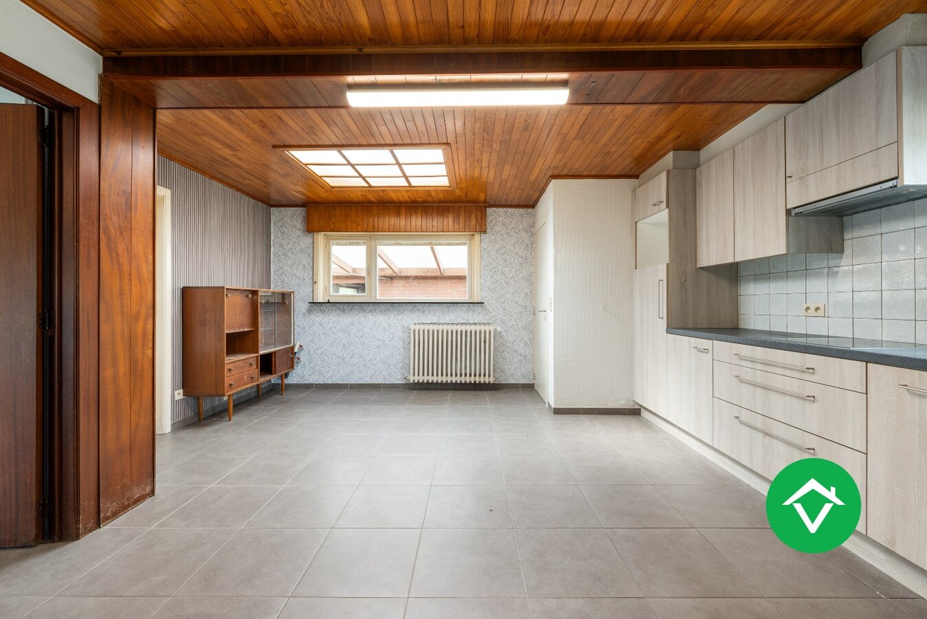 Instapklare woning met 3 slaapkamers en garage te Zarren 