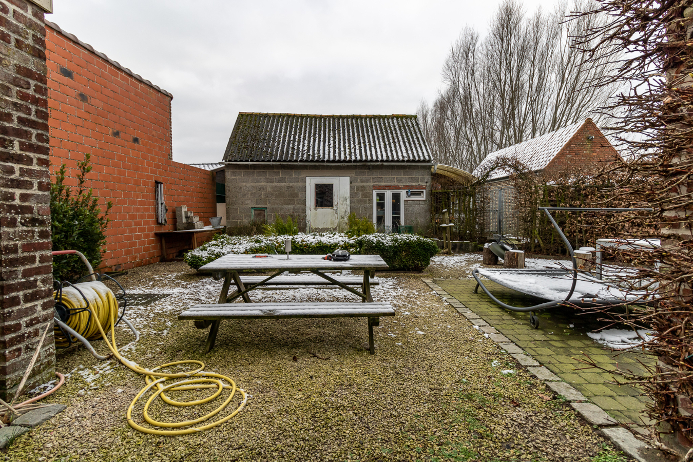 Charmante woning op 2329m&#178; te Kortemark 