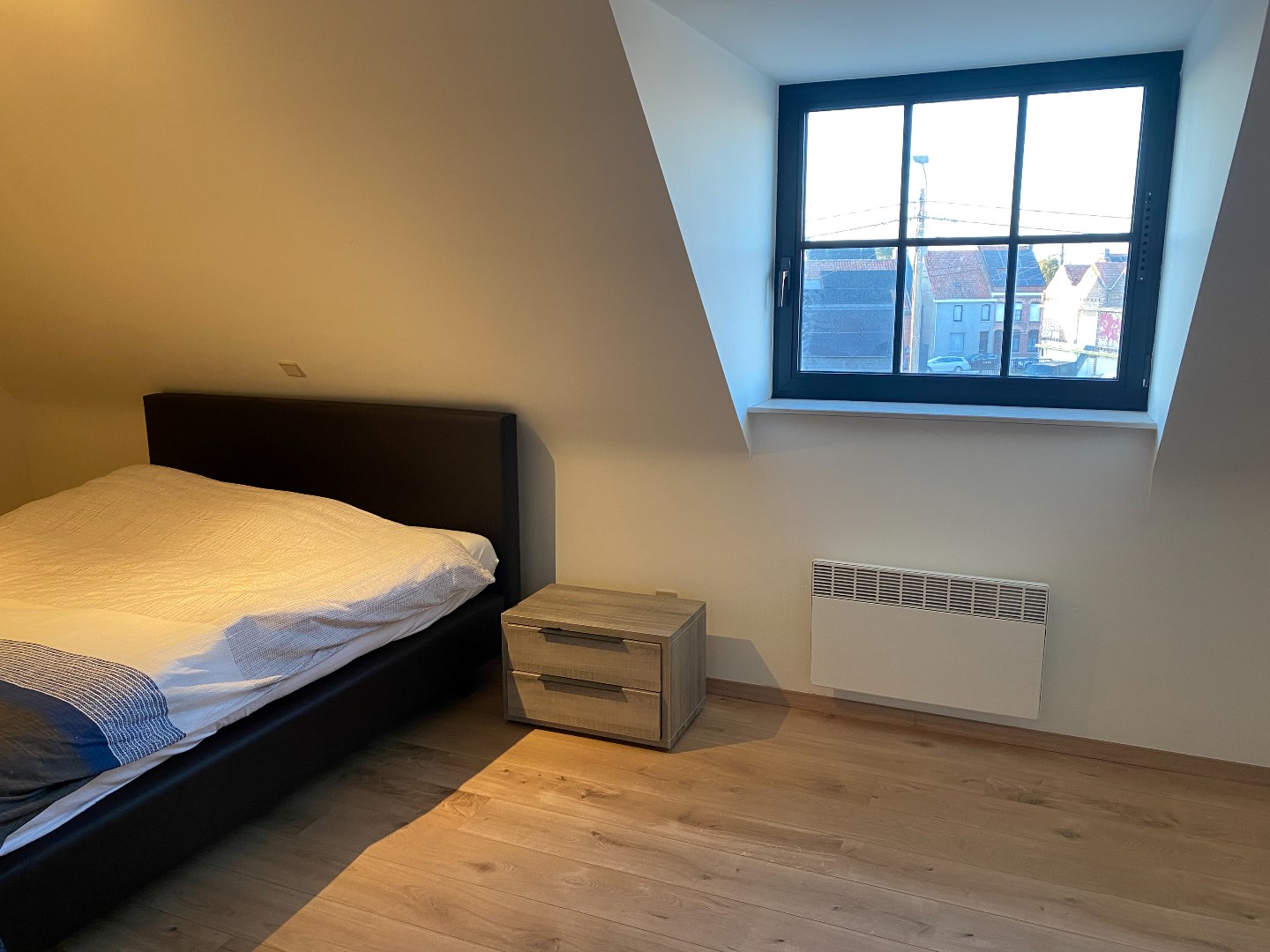 Ruim appartement met 3 slaapkamers, garage en groot terras 