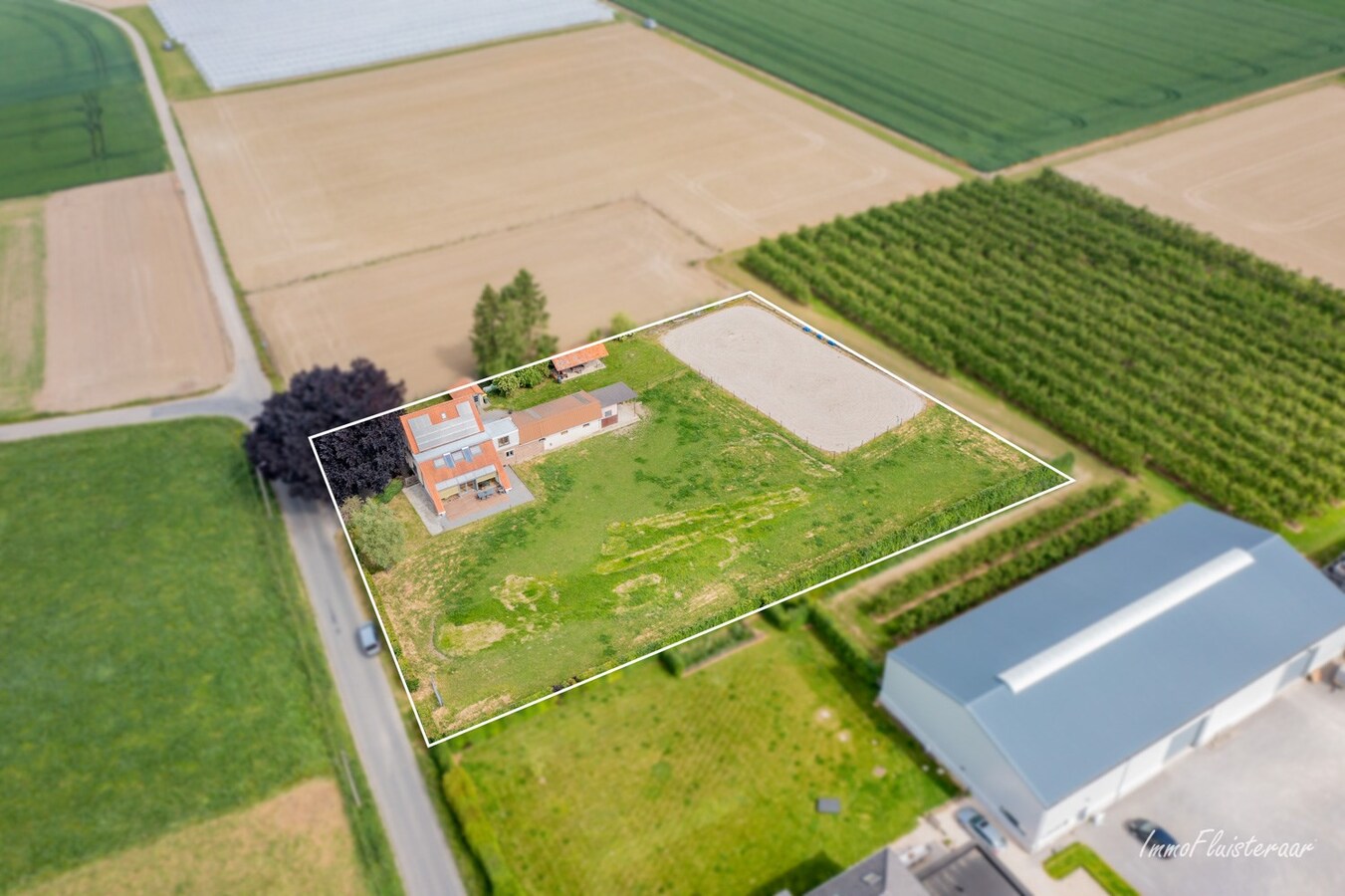 Prachtige woning met paardenaccommodatie op ca. 48a te Landen 