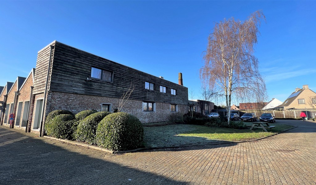 Loftkantoren te huur in Quercus Business Center in Eeklo